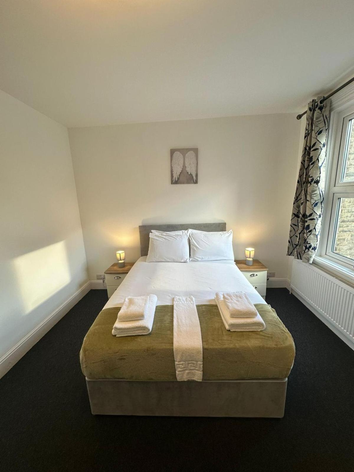 Cambridge Central Rooms - Tas Accommodations Zewnętrze zdjęcie