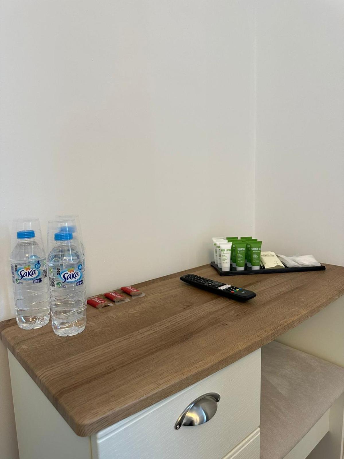 Cambridge Central Rooms - Tas Accommodations Zewnętrze zdjęcie